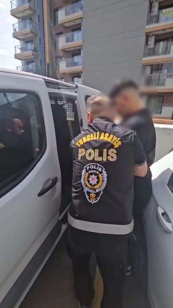 Faizsiz kredi vaadiyle 100 milyonluk vurgun! Konya dahil 4 ilde baskın yediler 5